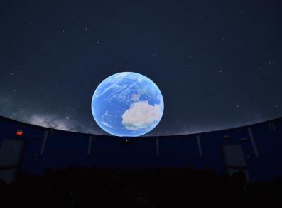 Il Planetario di Lignan permette di viaggiare virtualmente nello spazio e nel tempo