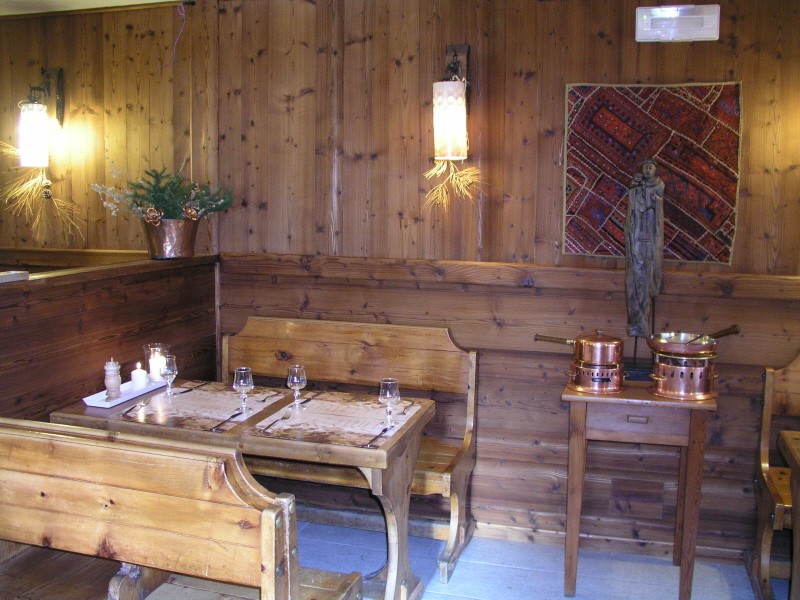 Saletta interna della pizzeria