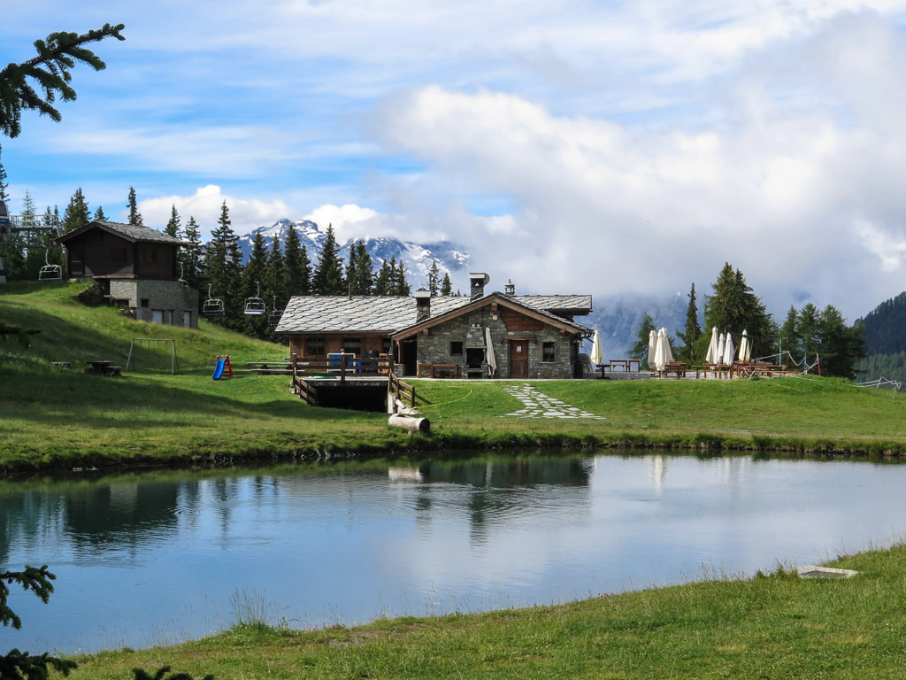 Alpe Gorza e laghetto