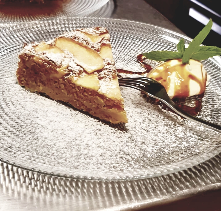 Dolce della tradizione: torta di mele