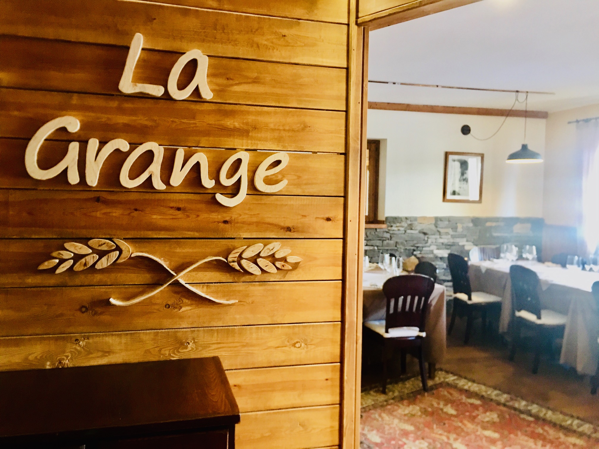 Cartel del restaurante