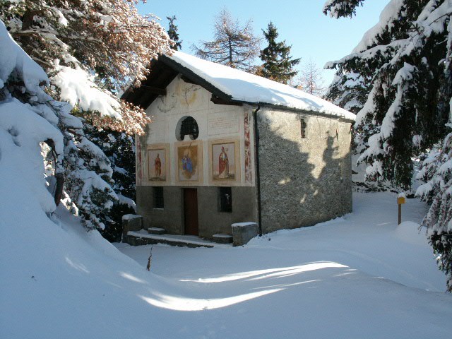 Pequeña iglesia del Col Saint Pantaléon