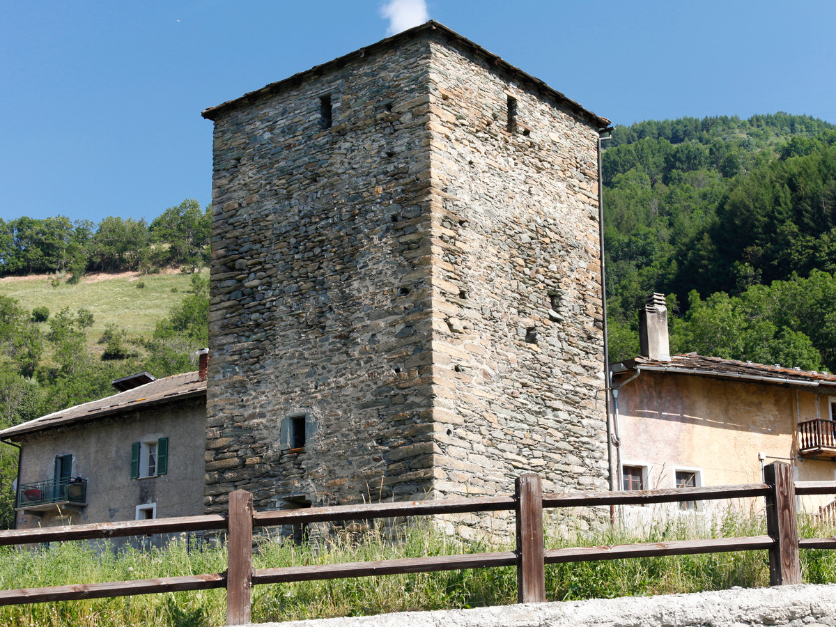 The square tower