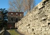 Tour du Pailleron et remparts romains