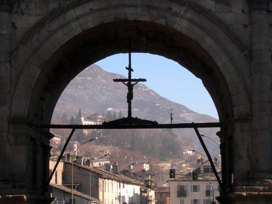Arch of Augustus - Crucifix