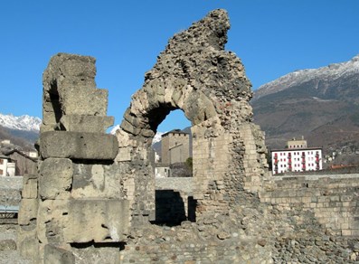The Balivi Tower in the archway