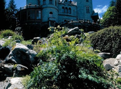 Giardino botanico Castel Savoia -Gressoney-St-Jean
