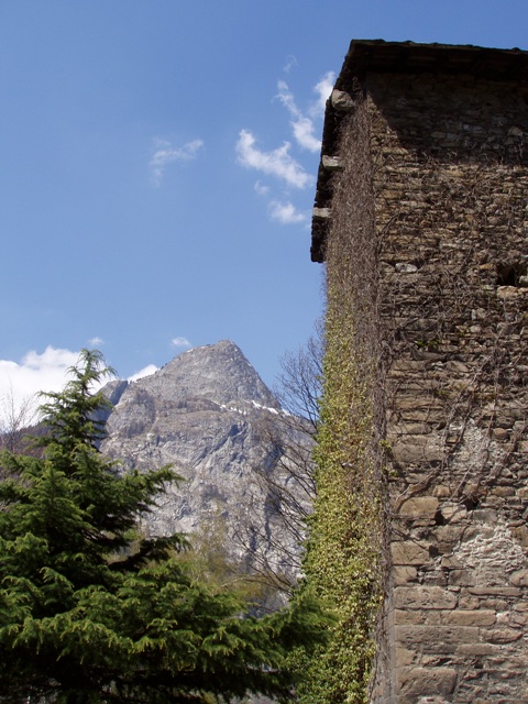 La tour et le Mont Chetif
