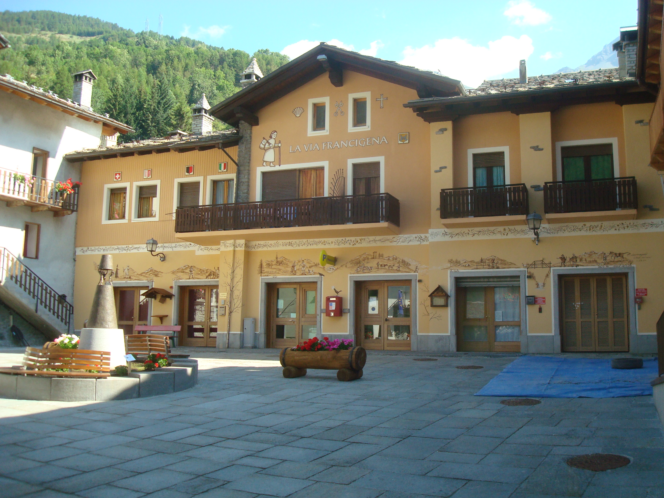 E. Chanoux Platz