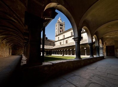 Church of Sant'Orso - Cloister