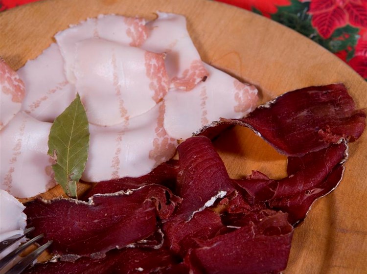 Lard d'Arnad und Mocetta