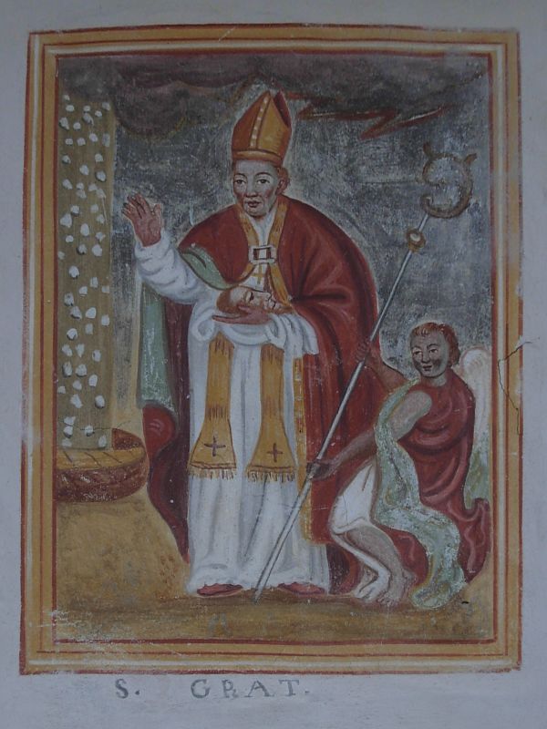 Fachada de la capilla de Mont-Mené: San Grato