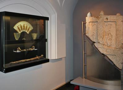 Halle "La Chiesa" - Ausstellung von frühchristlichen und mittelalterlichen Funden