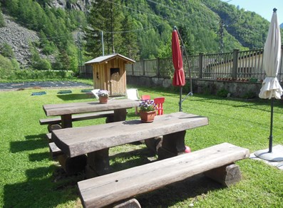 Outside area and little wooden house for the children