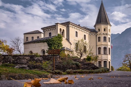 Castello Jocteau - Scuola Militare Alpina