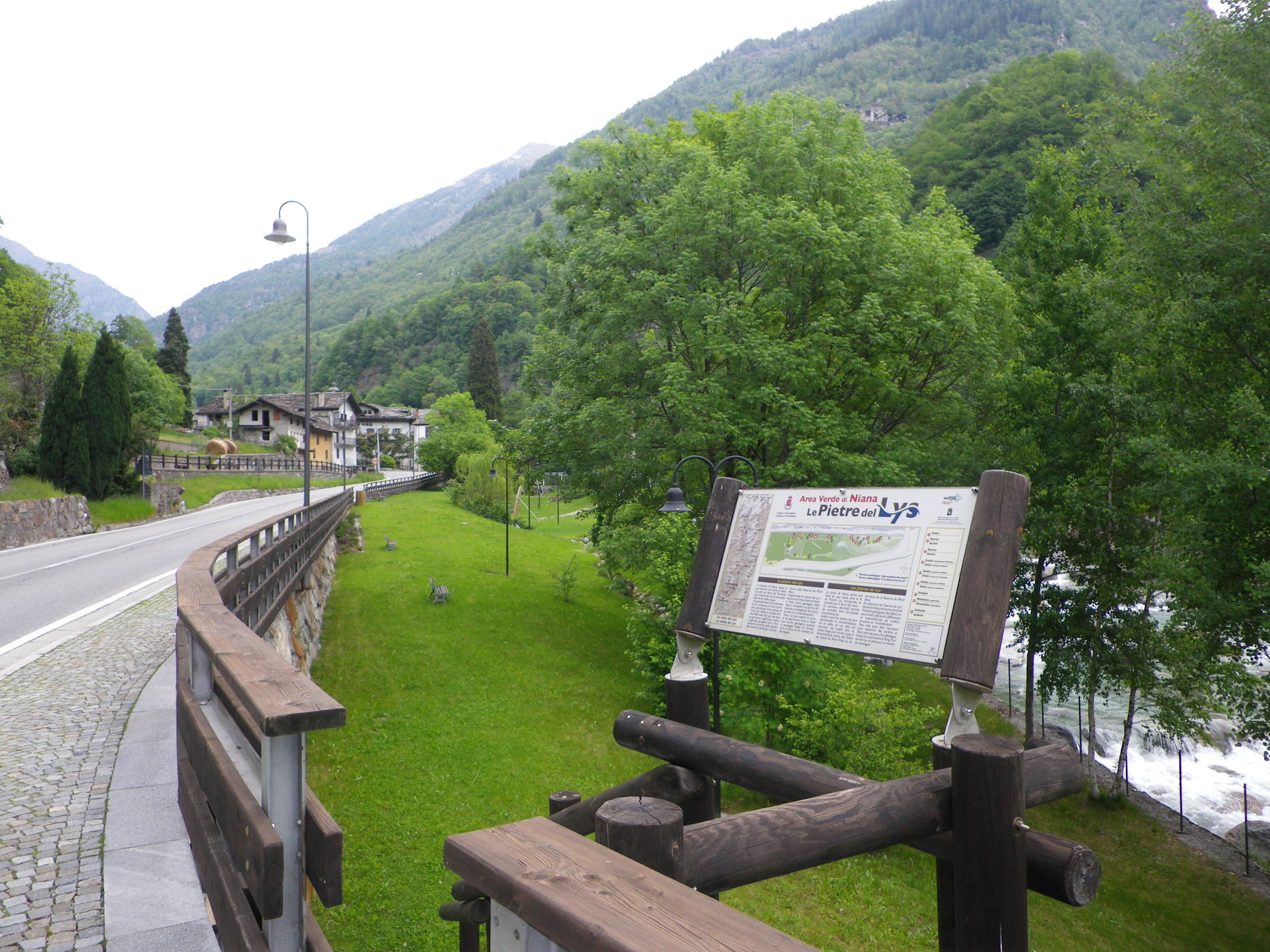 Giardino di rocce Le pietre del Lys