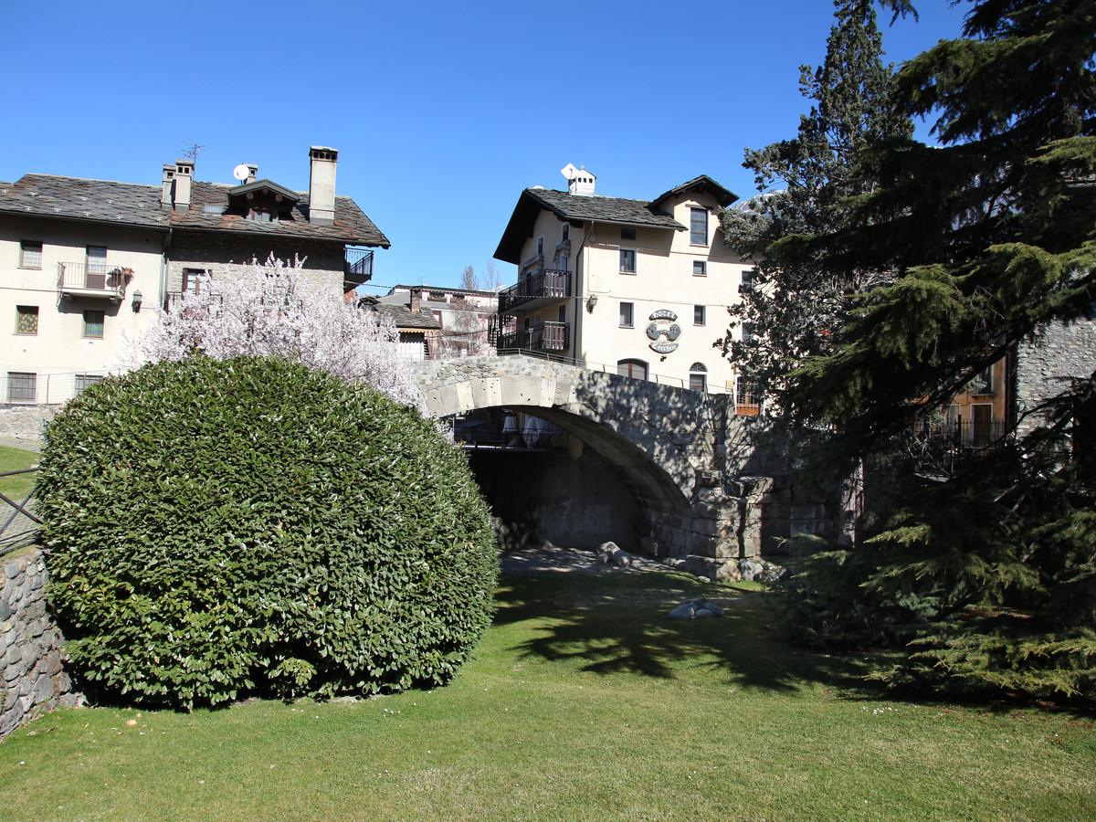 Ponte romano sul Buthier
