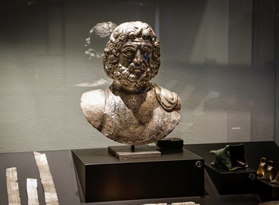 buste de Jupiter Dolichenus