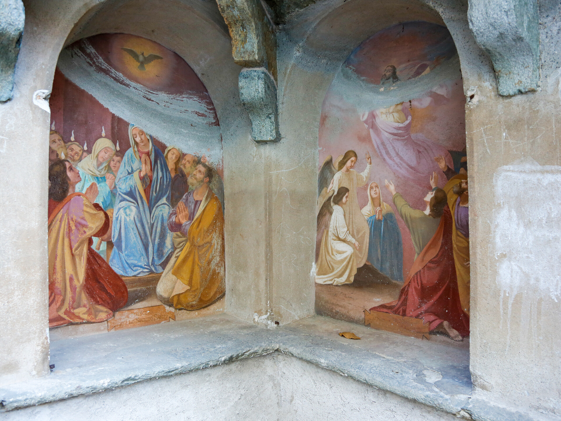 external frescoes - Machaby