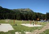 area sportiva adiacente area pic-nic