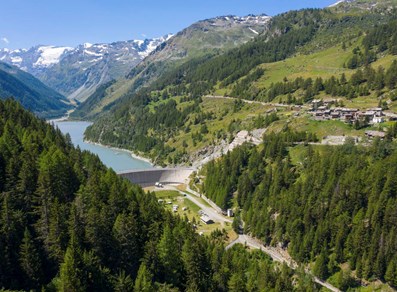 Der künstlich angelegte See von Beauregard