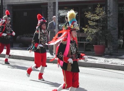 Beuffon während einer Parade