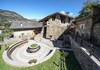 La piccola piazza del villaggio