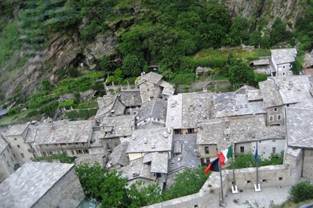 Medieval village of Bard
