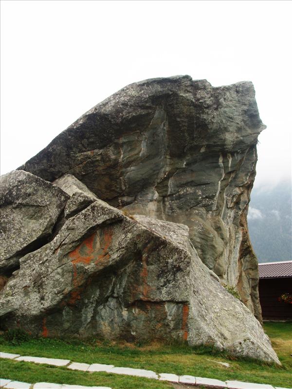 Palestra di roccia massi di Barmasc - Ayas