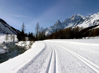 Val Ferret cross-country skiing