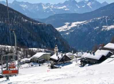 Chamois Ski Resort Info Guide  Chamois, Aosta Valley, Italy Review