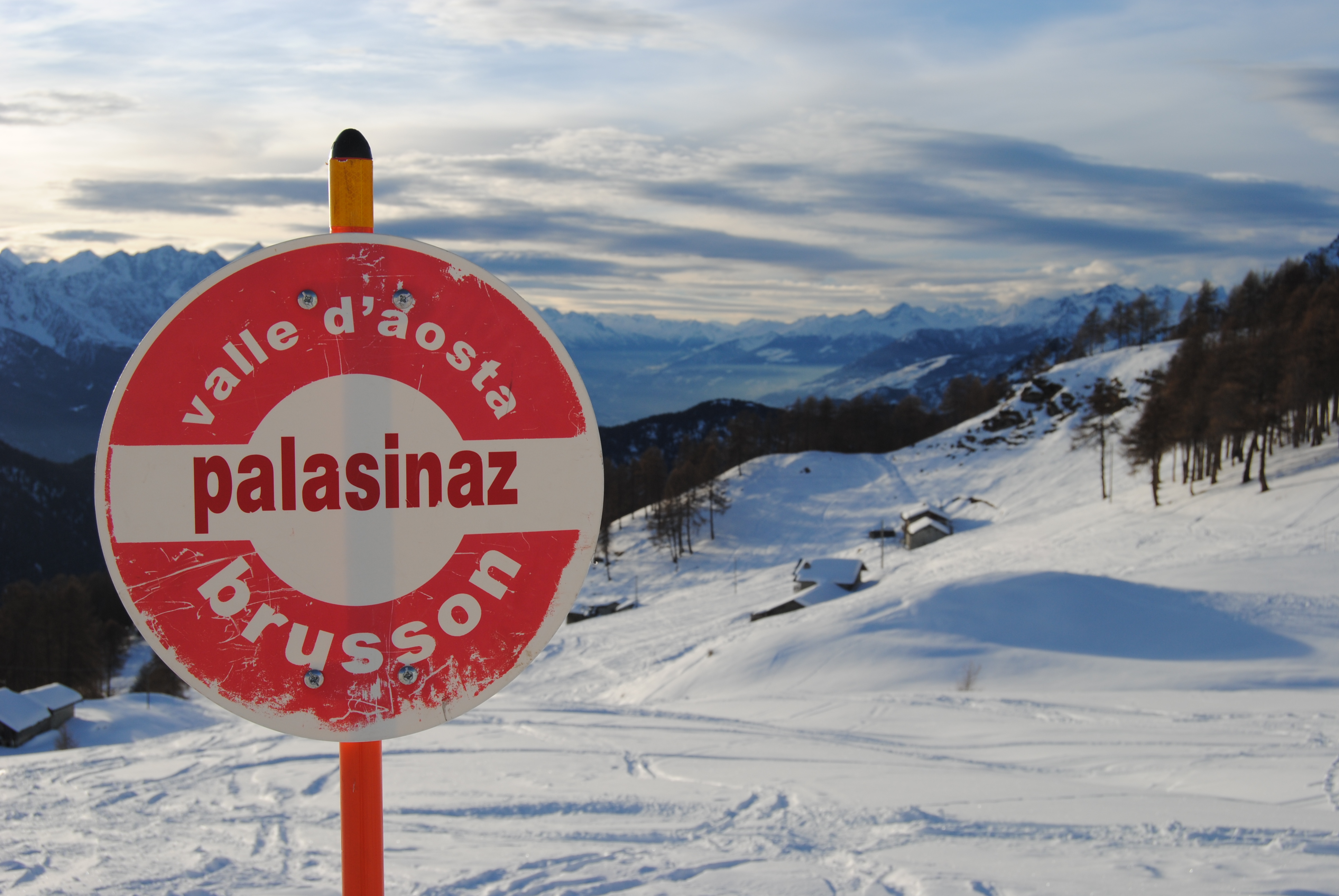 Brusson Estoul Palasinaz ski resort