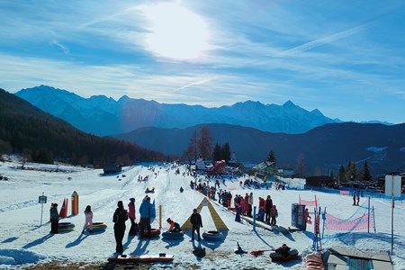 Schneespielplatz
