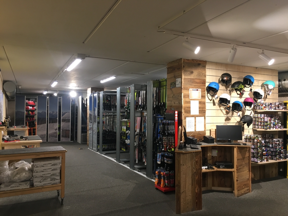 Ski rental Torgnon