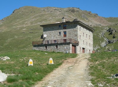 Arrivando al Rifugio Arp - Brusson