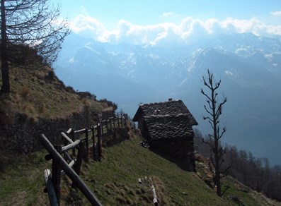 Lungo la mulattiera del Prial - Fontainemore
