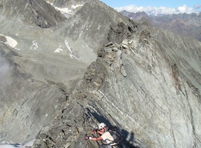 Sulla cresta della ferrata Crête Sèche - Bionaz