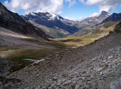 Vallone sopra il rifugio Chalet de l'Epée