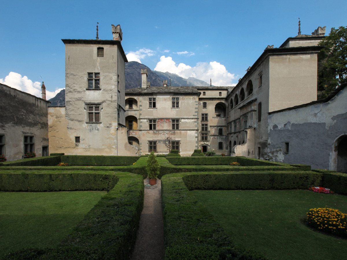 Castello di Issogne