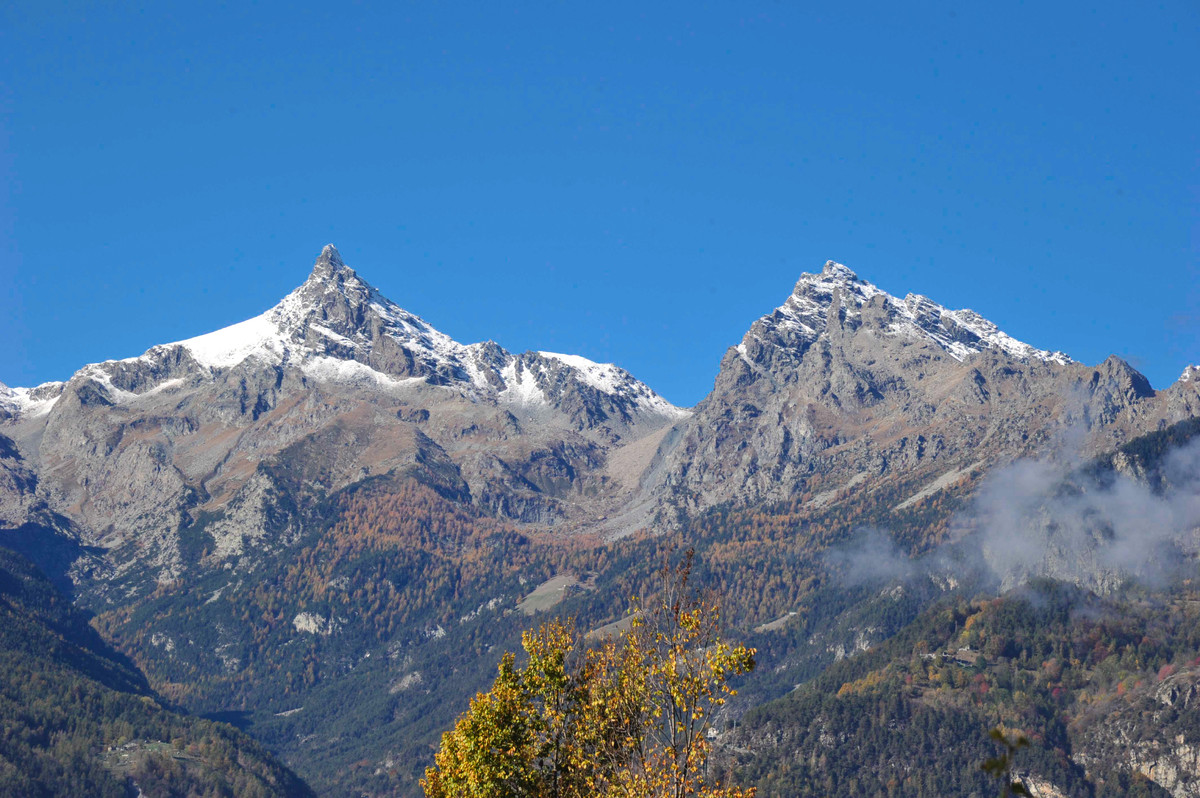 Mont Avic from Challand-Saint-Victor