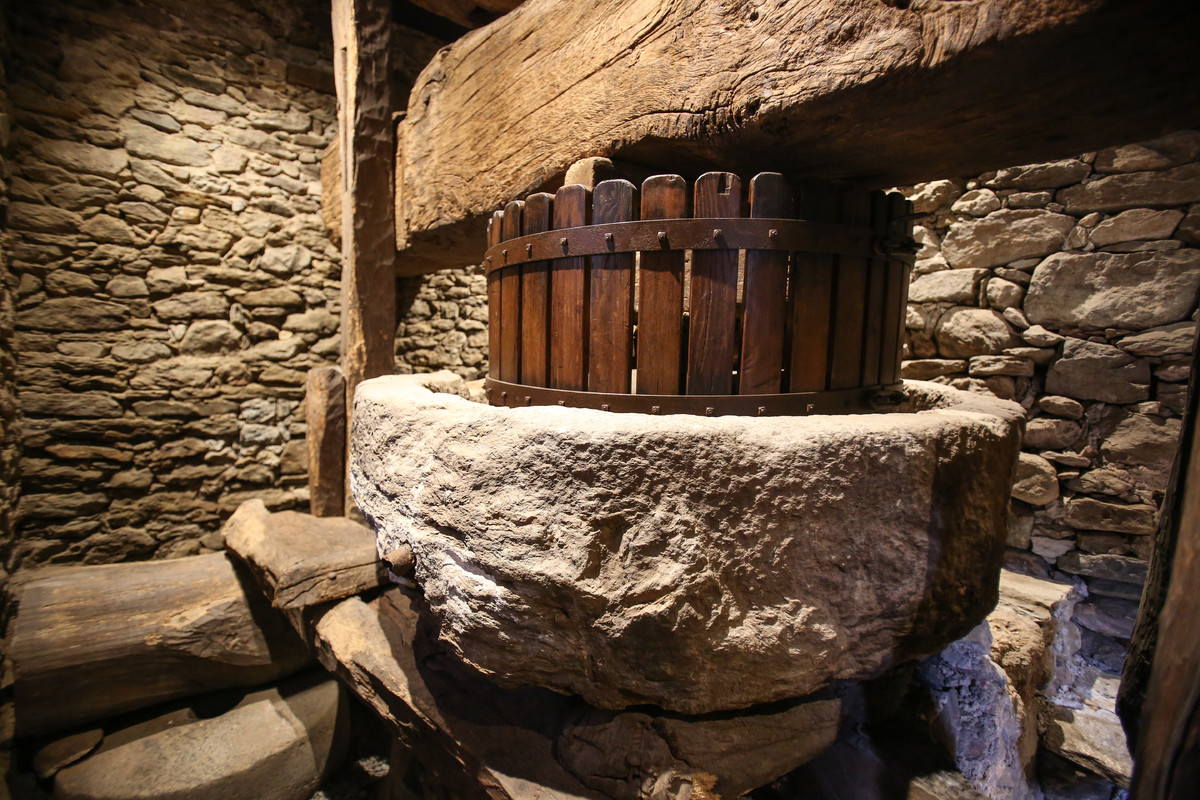 Ancient wine press in Perloz