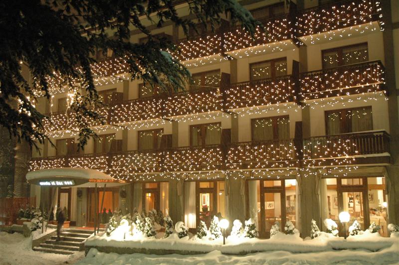 Hôtel Crest et Duc - Externe en hiver