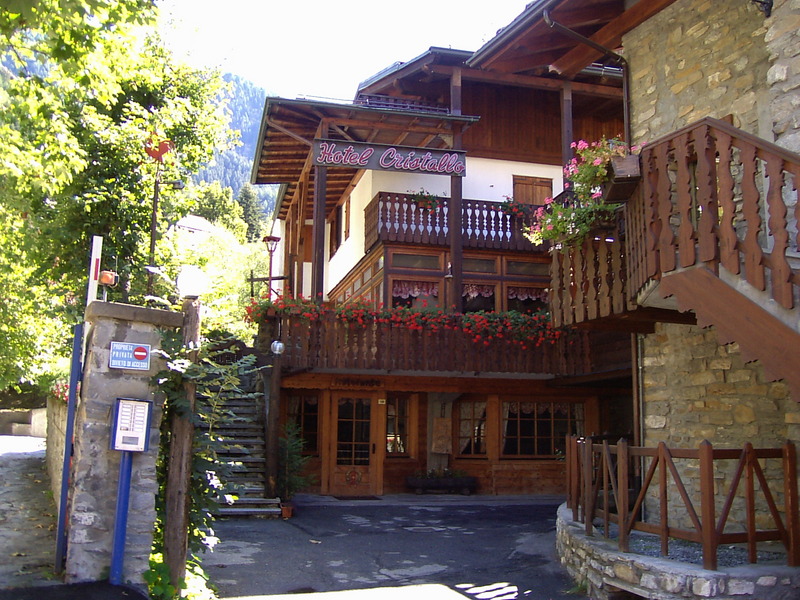 Exterior summer