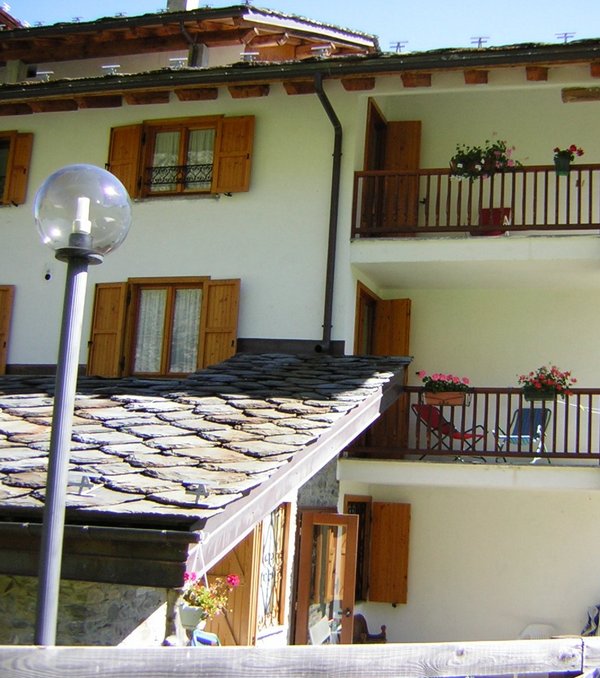 Exterior summer