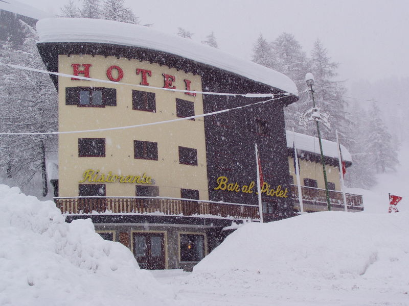 Exterior winter