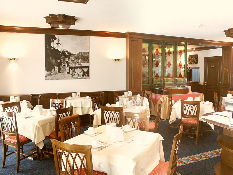Breakfast room