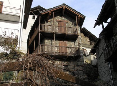 Exterior summer