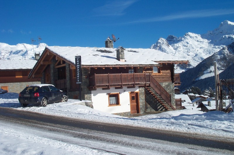 Exterior winter