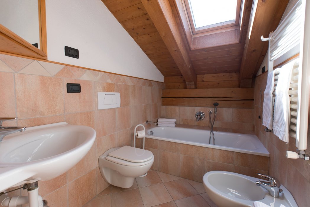 Hotel Lo Campagnar - bathroom