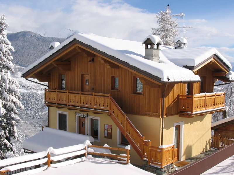 Exterior winter